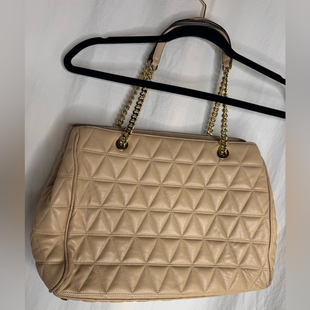 Michael Kors Soft Pink Leather Medium Scarlett Quilted Messenger Purse - Picture 6 of 12